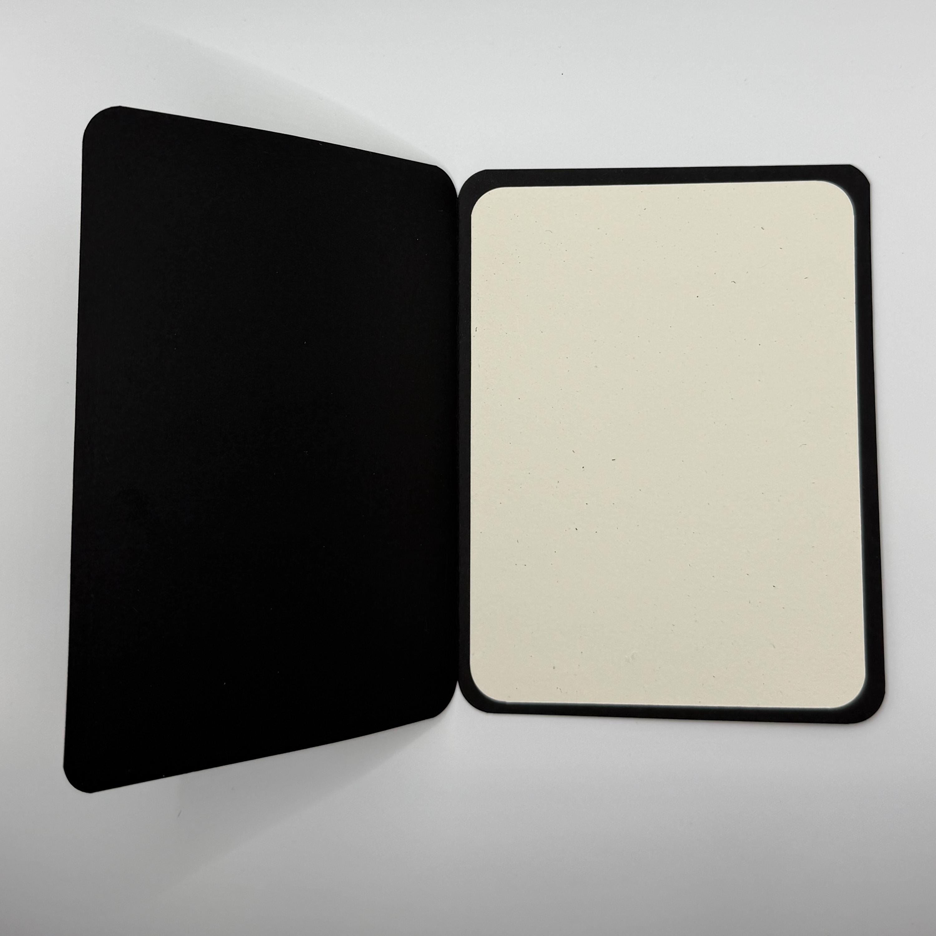 Retro Graduate Card – Gold Foil Style, Black Cardstock, Class of 2026 Greeting
